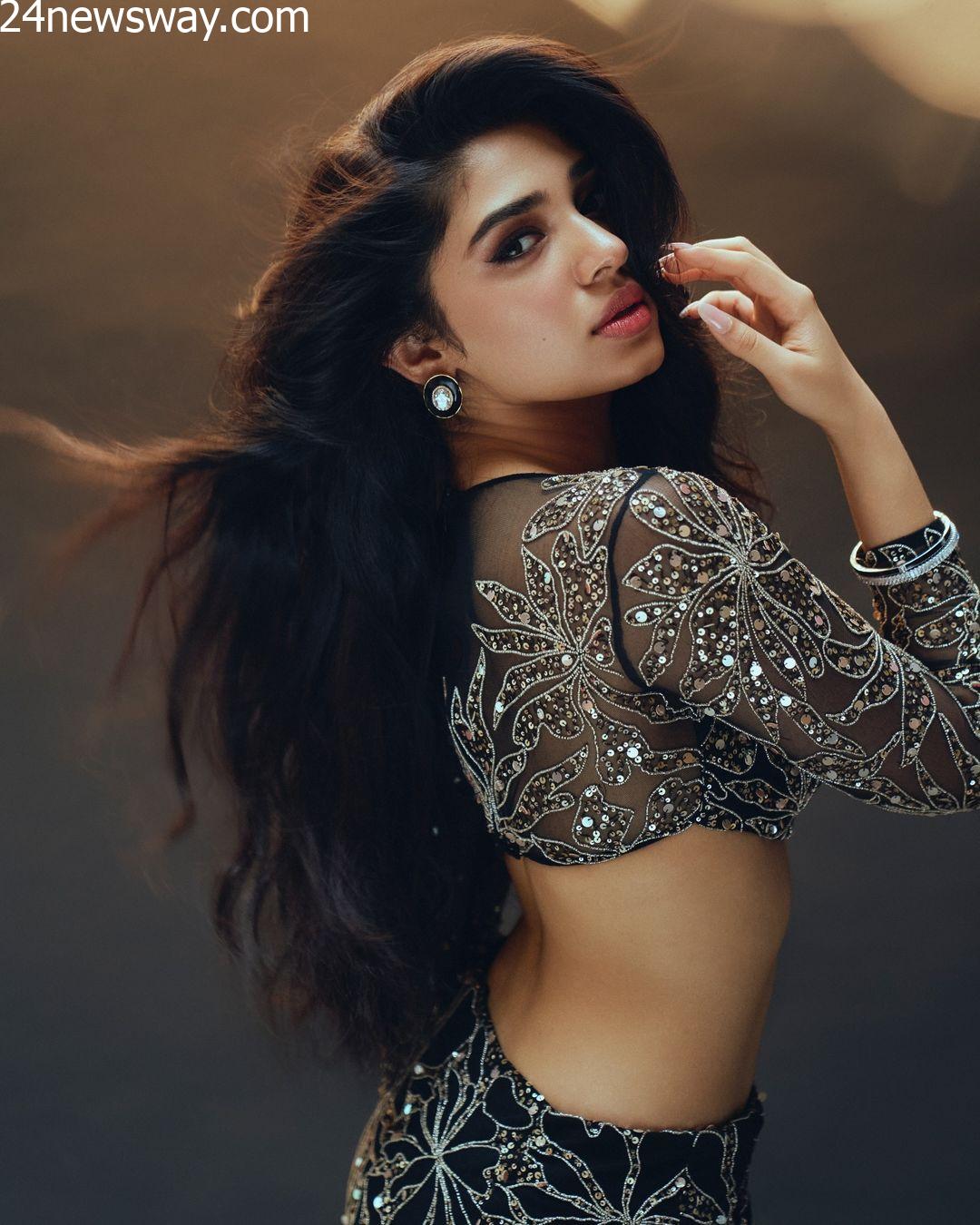 Krithi Shetty Photos